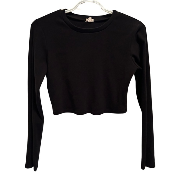 Garage Cropped Black Long Sleeve Top Women's Size Large - Picture 1 of 3